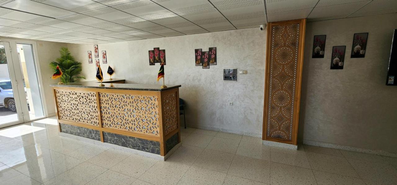 Hotel Le Bon Choix Nouadhibou Exteriör bild