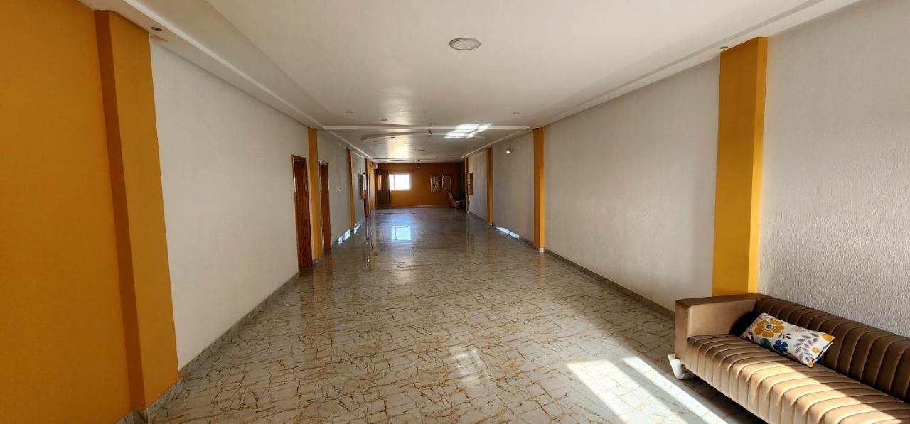 Hotel Le Bon Choix Nouadhibou Exteriör bild